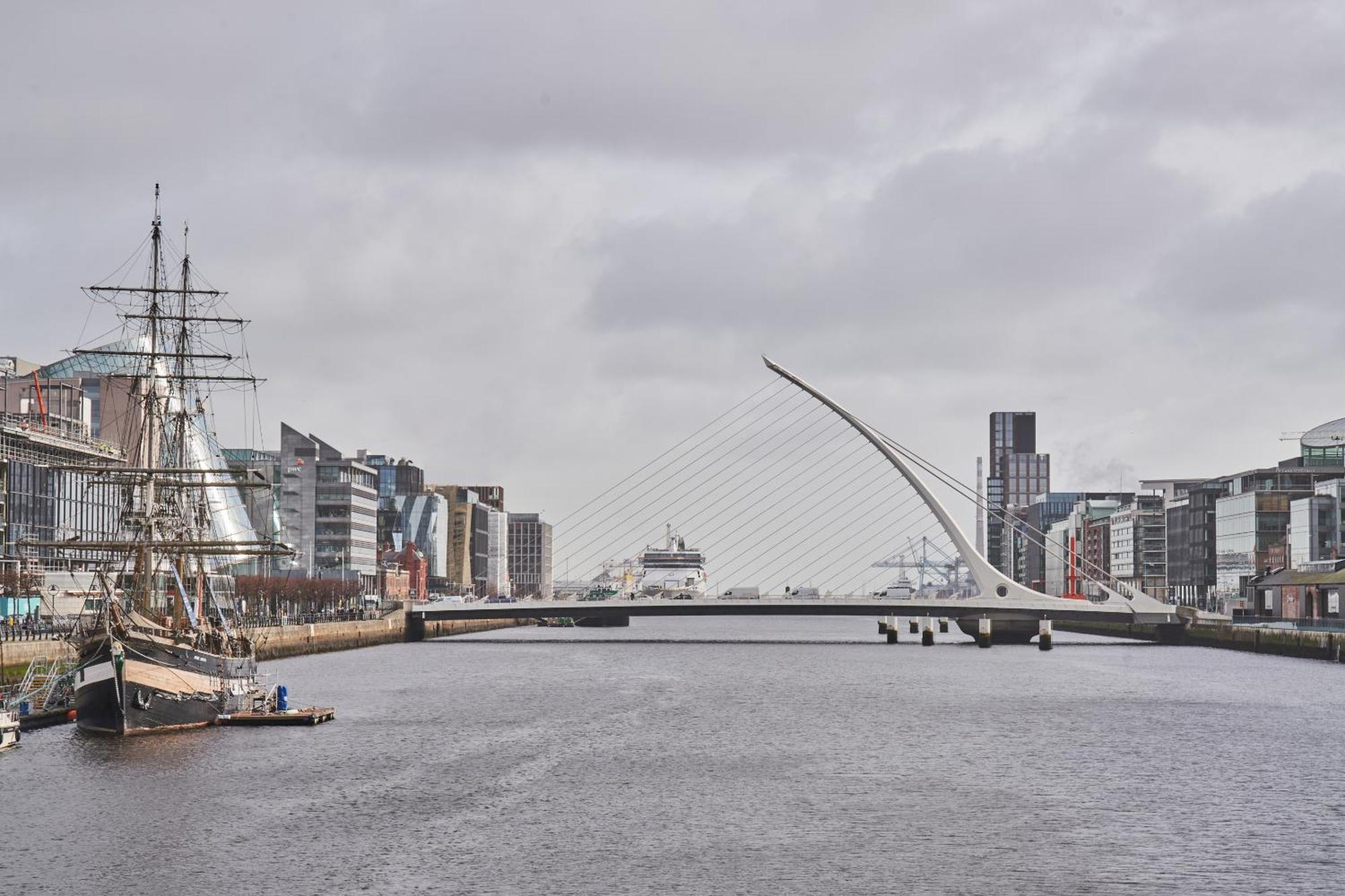 Britain Quay, Sonder Apartments By Marriott Bonvoy Dublin Exterior photo